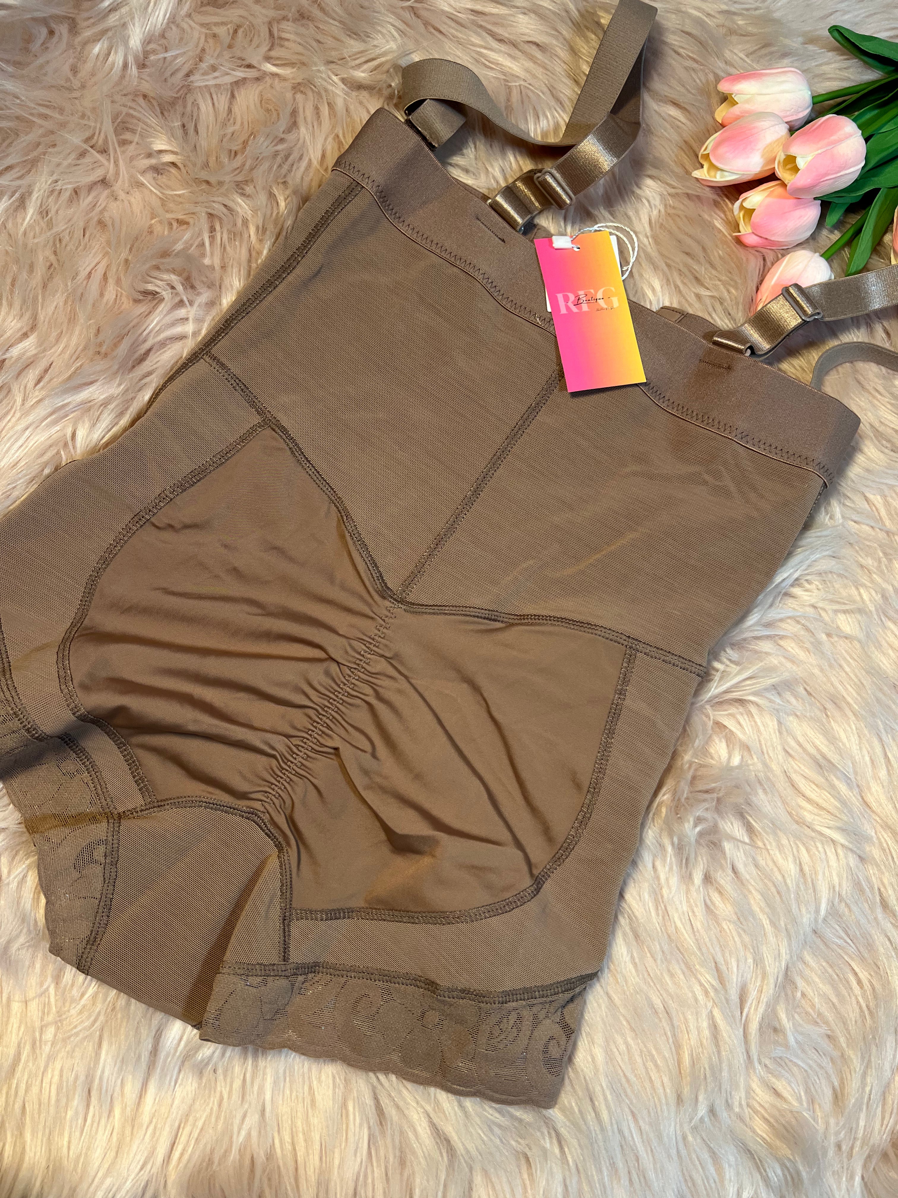 Culotte gainante taille haute