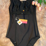 La body suit gainante