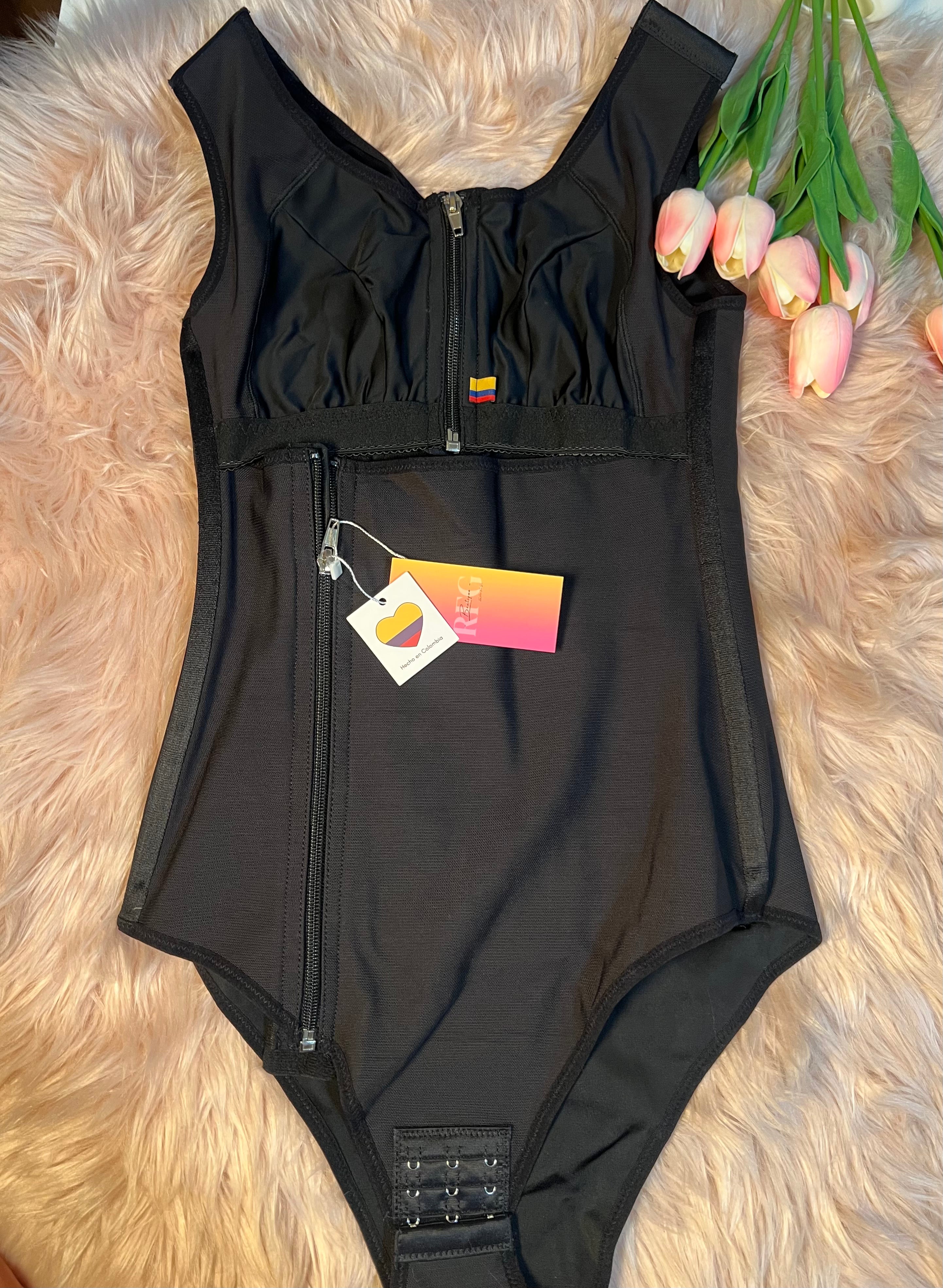 La body suit gainante